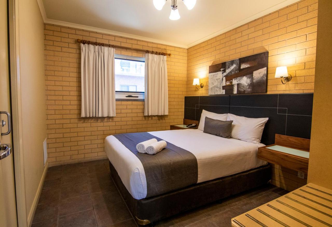 Albury Georgian Motel & Suites Extérieur photo