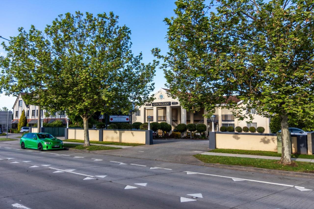 Albury Georgian Motel & Suites Extérieur photo