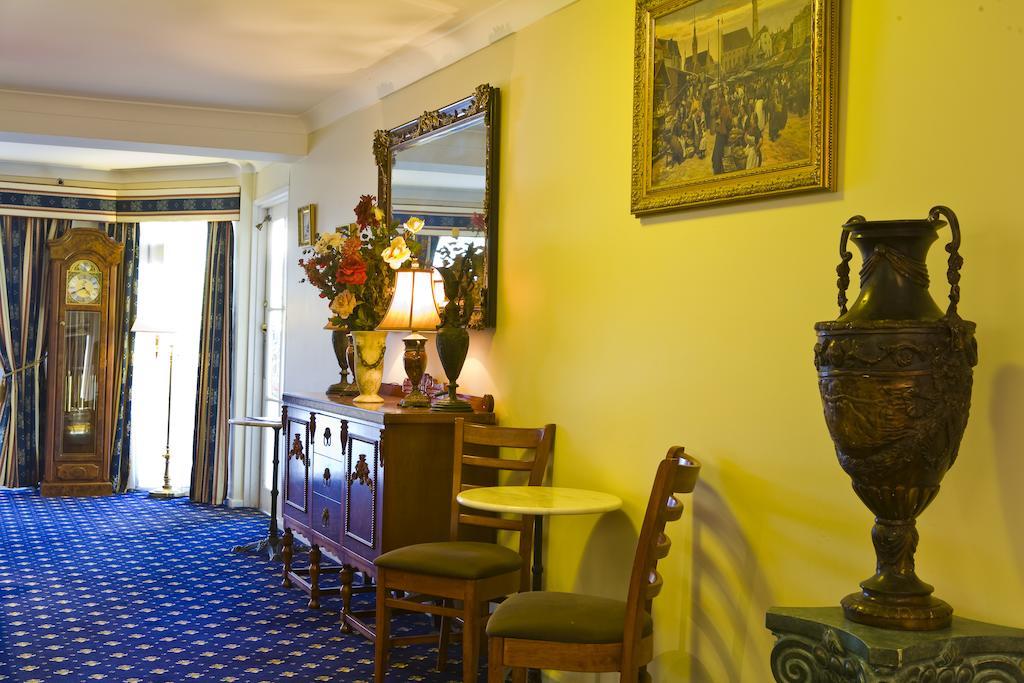 Albury Georgian Motel & Suites Extérieur photo